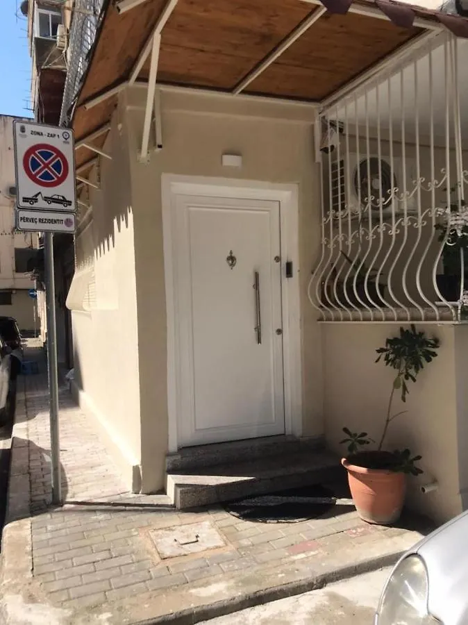 4Seasonsgea , Deluxe Studio , City Centre , Tirana