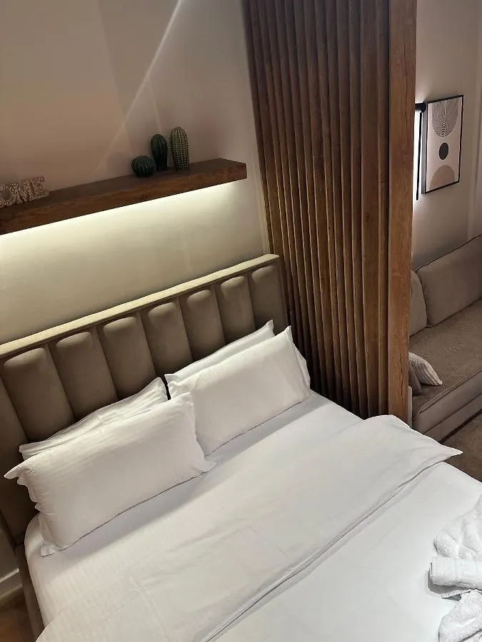 Apartment 4Seasonsgea , Deluxe Studio , City Centre , Tirana Albania